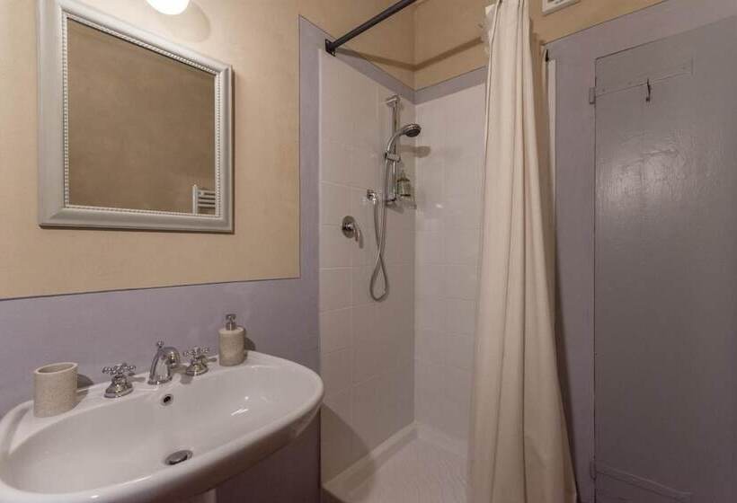 Номер Стандарт, Casa Rovelli