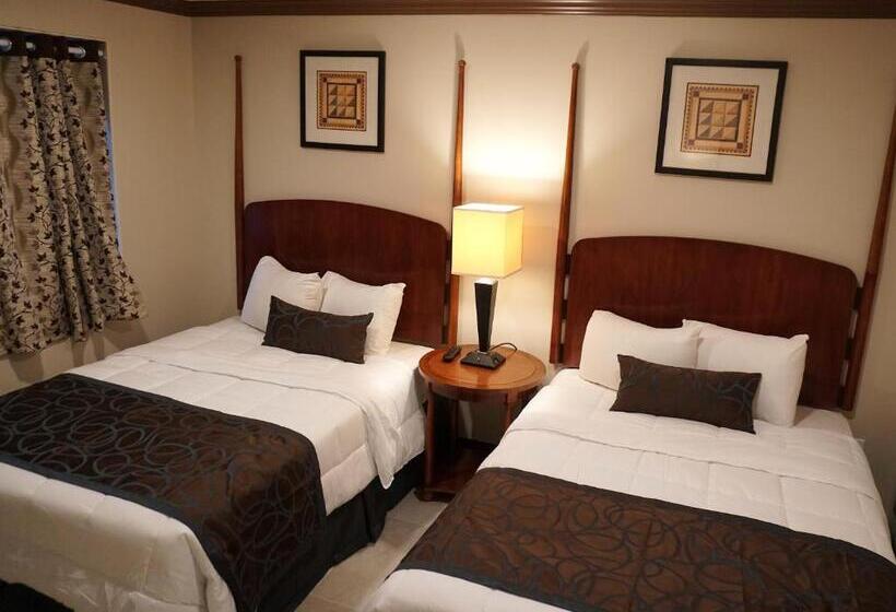 Полулюкс Повышенной Комфортности, Beachside Resort