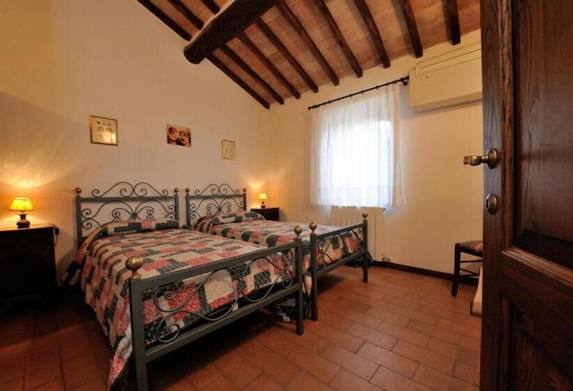خانه 3 خوابه, Relais Borgo Torale