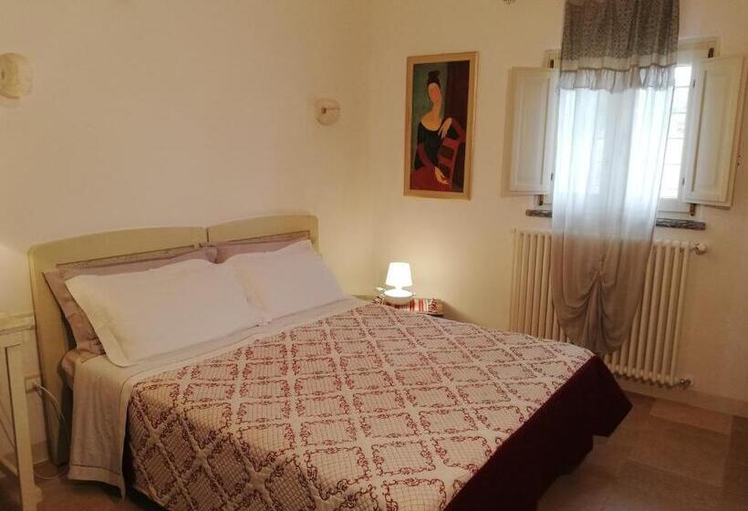 اتاق استاندارد سه نفره, B&b Giovannarolla Green House