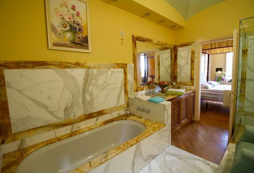 Quarto Deluxe, Rivarola Al Tempo Dei Castelli