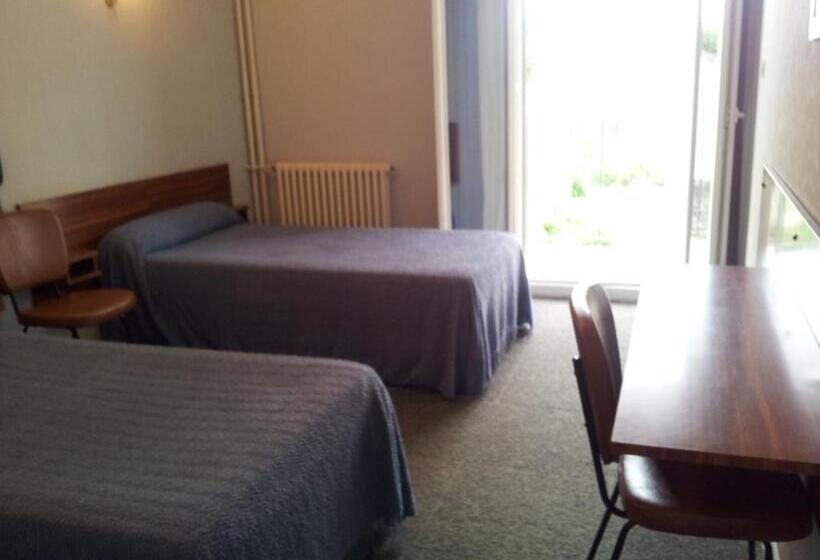 스탠다드 룸, Hôtel Sampiero Corso