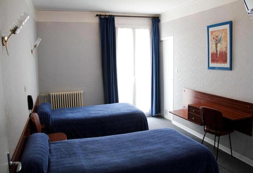 Номер Стандарт, Hôtel Sampiero Corso