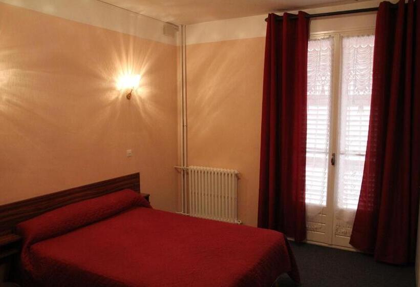 Номер Стандарт, Hôtel Sampiero Corso