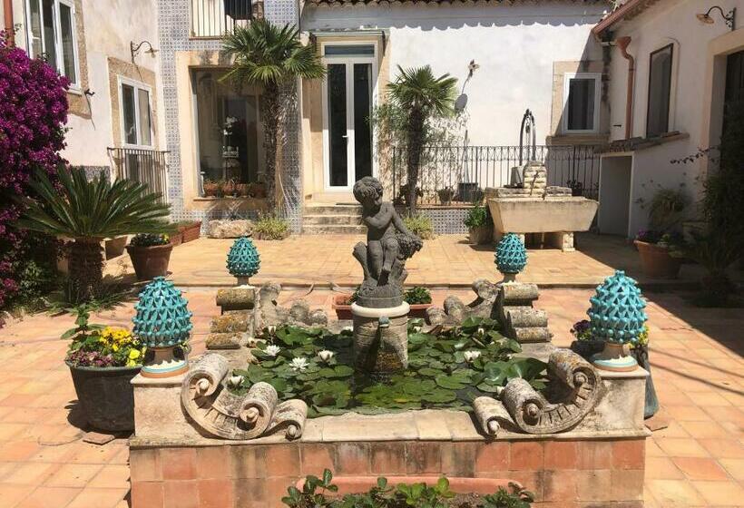 اتاق استاندارد با چشم‌انداز باغ, Casale Rocca Fiorita
