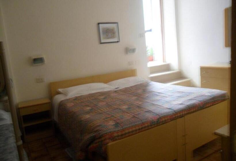 Четырехместный Номер Стандарт, Albergo Giardino