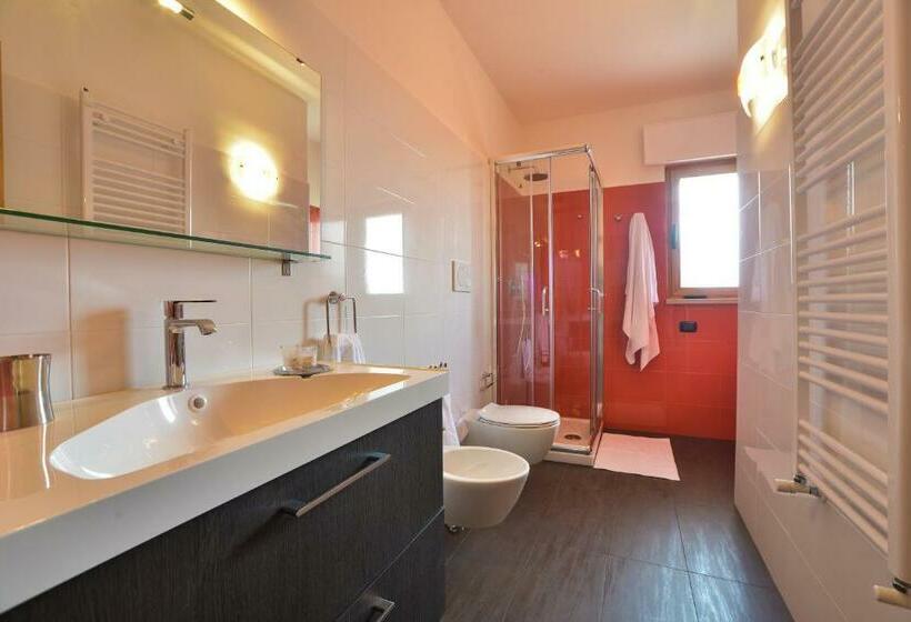 Quarto Deluxe, Mozárt Bed & Breakfast   Affittacamere