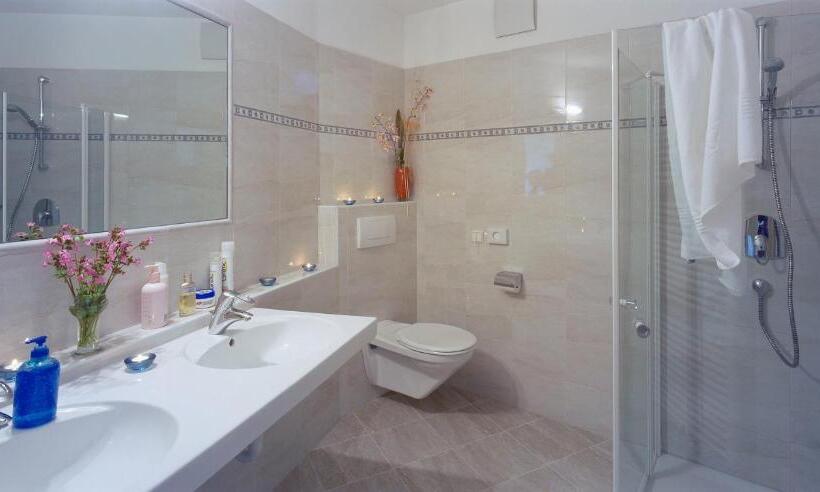 Номер Стандарт с Балконом, Naturhotel Gruberhof