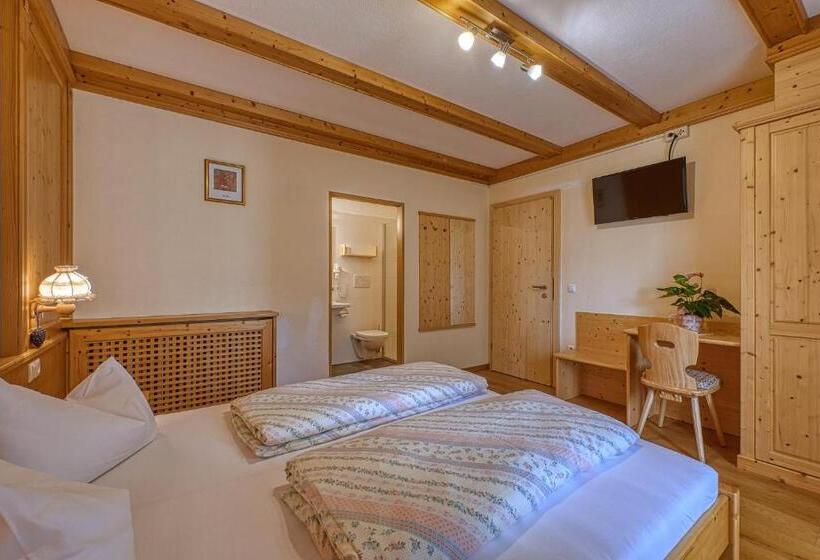 Номер Стандарт, Garni Appartments Helvetia
