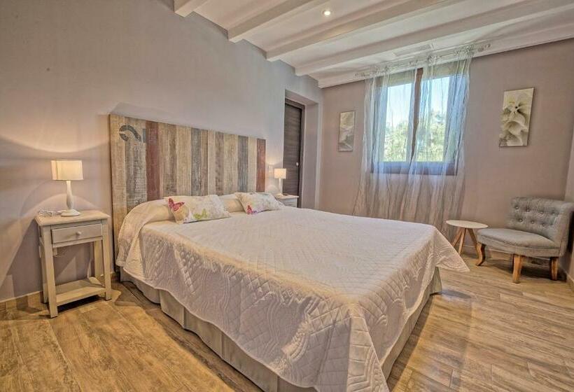 اتاق کلاسیک, Auberge Lustincone