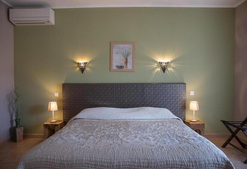 Номер Комфорт, Auberge Lustincone