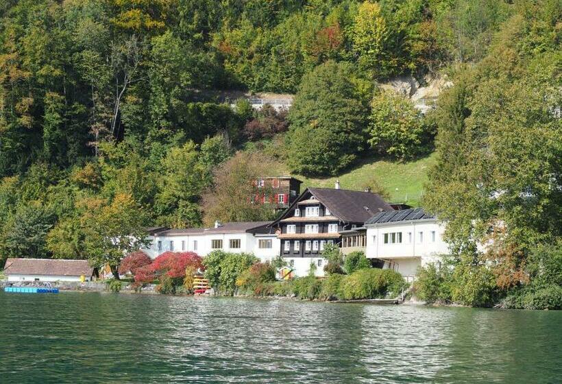 اتاق استاندارد چهارنفره با سرویس بهداشتی مشترک, Hostel Rotschuo Jugend  Und Familienferien