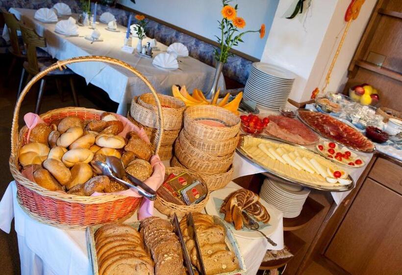 غرفة قياسية لذوى الاحتياجات الخاصة, Garni Appartement Gartenheim