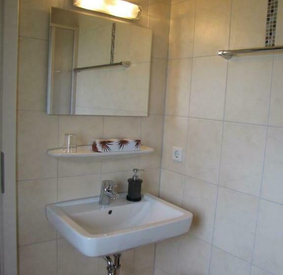 اتاق استاندارد یک نفره, Strandhotel Najade