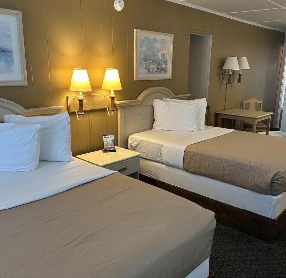 חדר אקונומי, The Admiral Hotel/motel