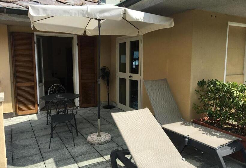 اتاق لوکس با چشم‌انداز, Il Portico By Lvg Hotel Collection