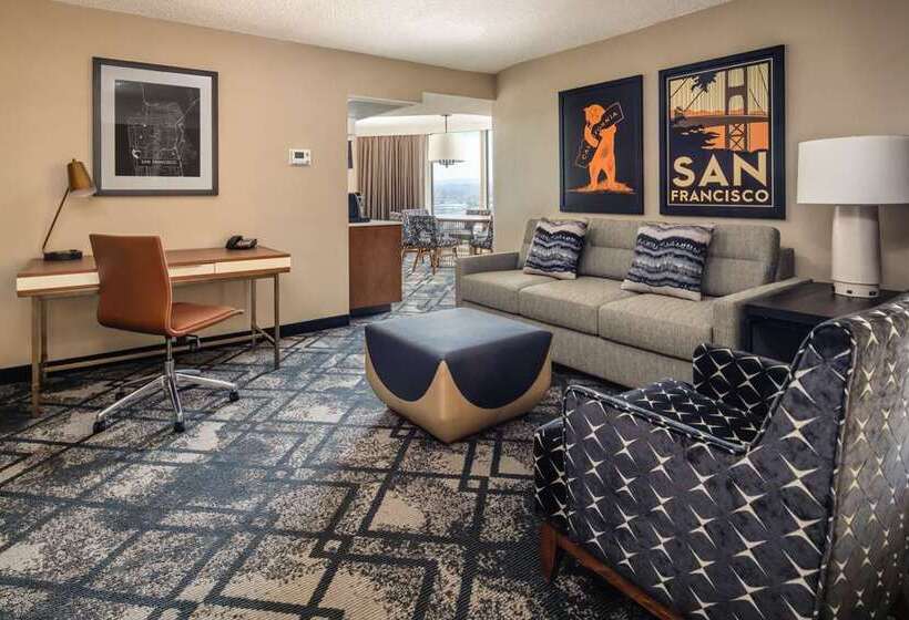 Люкс, Embassy Suites By Hilton Boulder