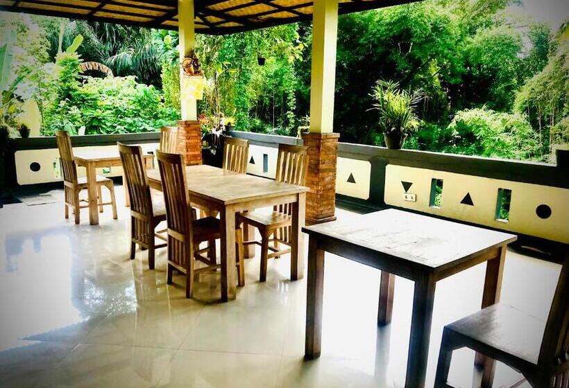Номер Superior, Suastika Guest House Ubud