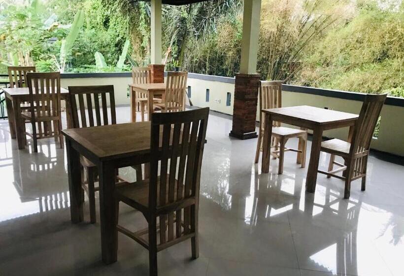 Номер Deluxe, Suastika Guest House Ubud
