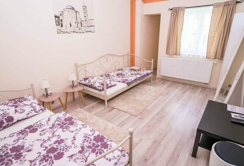 Quarto Estandar, Hostel Kings N  Queens