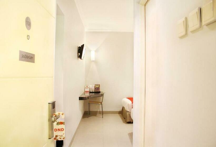 חדר סטנדרט, Collection O Manggis Inn