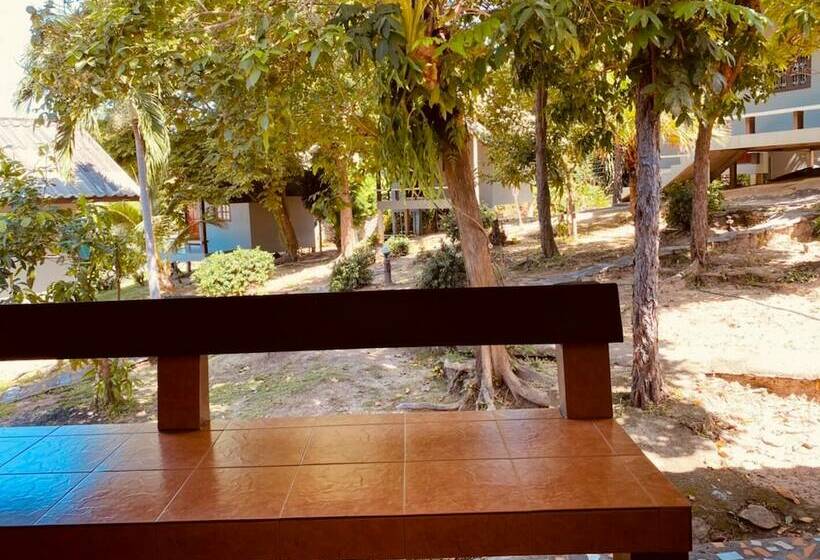 Bungalow Familiar, Phupha Bungalow Haad Rin