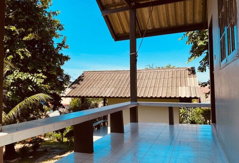 Bangalô Standard, Phupha Bungalow Haad Rin