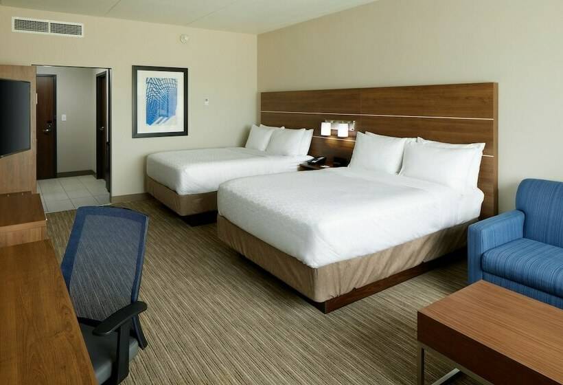 Номер Стандарт Адаптированный для Инвалидов, Holiday Inn Express & Suites   Cincinnati North   Liberty Way, An Ihg