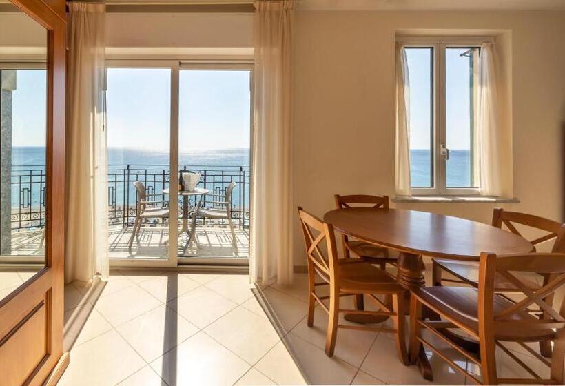 آپارتمان 1 خوابه با چشم‌انداز دریا, Lido Resort