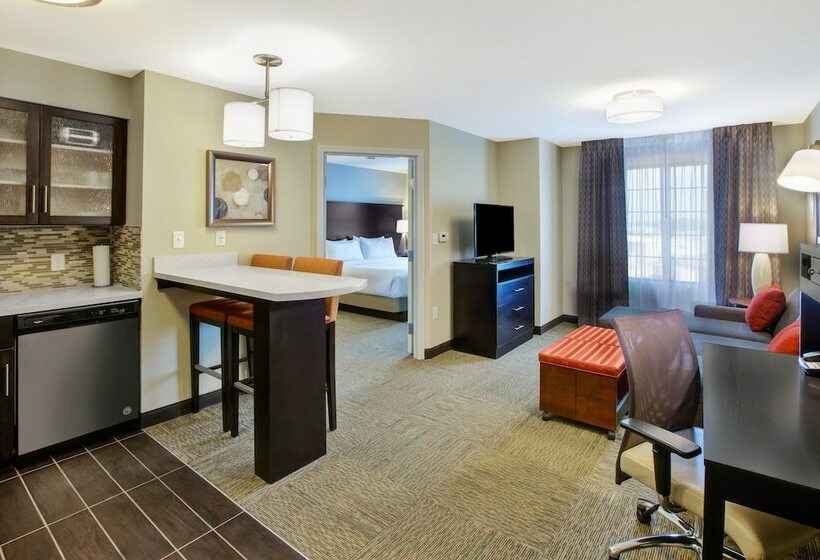 Люкс Адаптированный для Инвалидов, Staybridge Suites   Benton Harbor St. Joseph, An Ihg