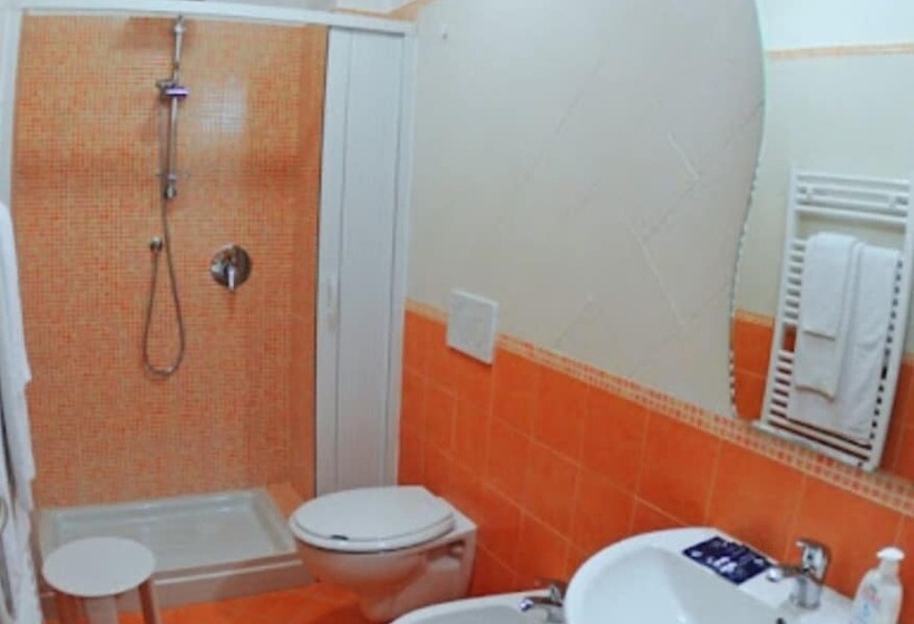 اتاق استاندارد با چشم‌انداز دریا, B&b Canto Delle Sirene