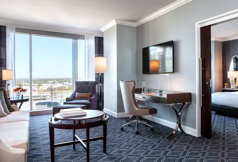 Люкс Адаптированный для Инвалидов, Kimpton Tryon Park Hotel, An Ihg