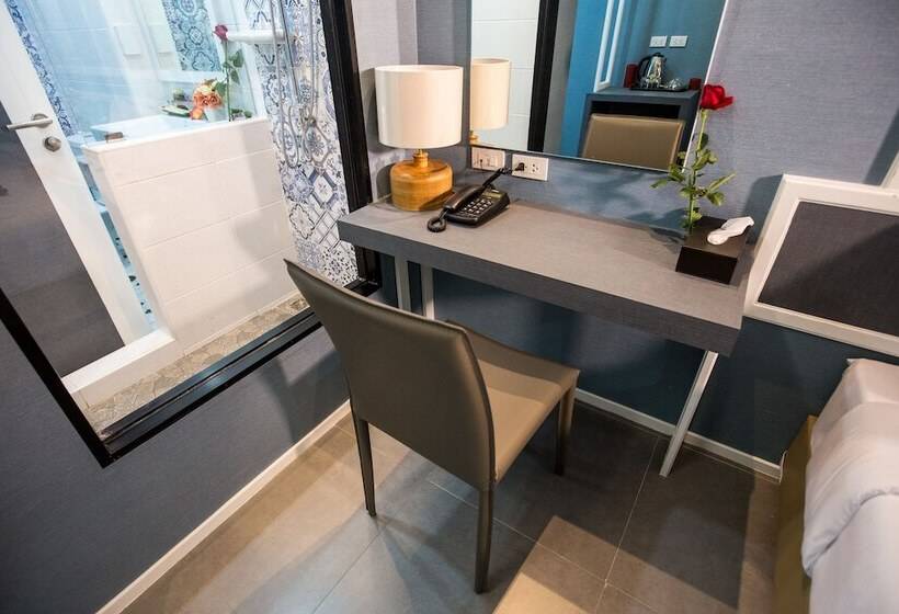 استودیوی استاندارد, Villa Baron Sha Plus