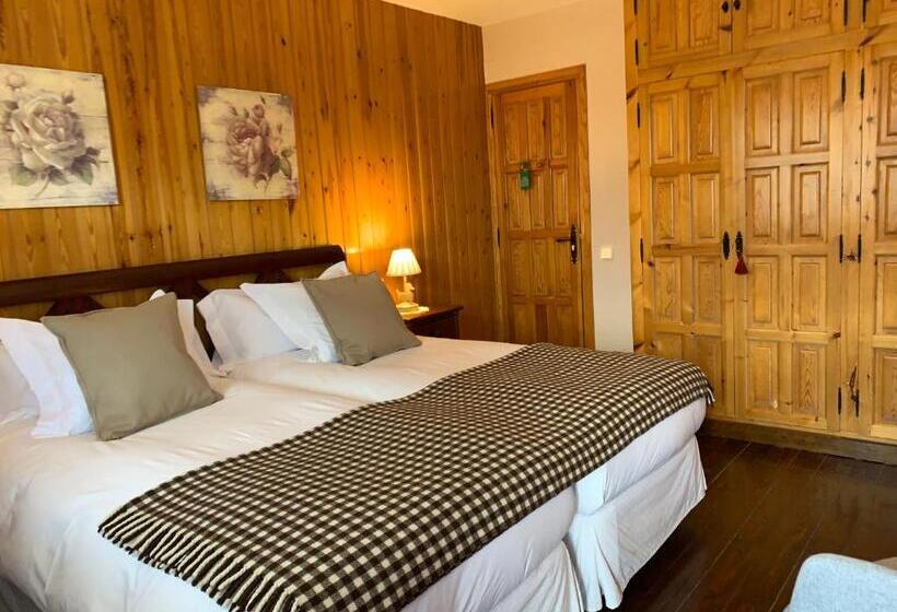 Quarto standart com varanda, El Xalet De Taüll Hotel Rural