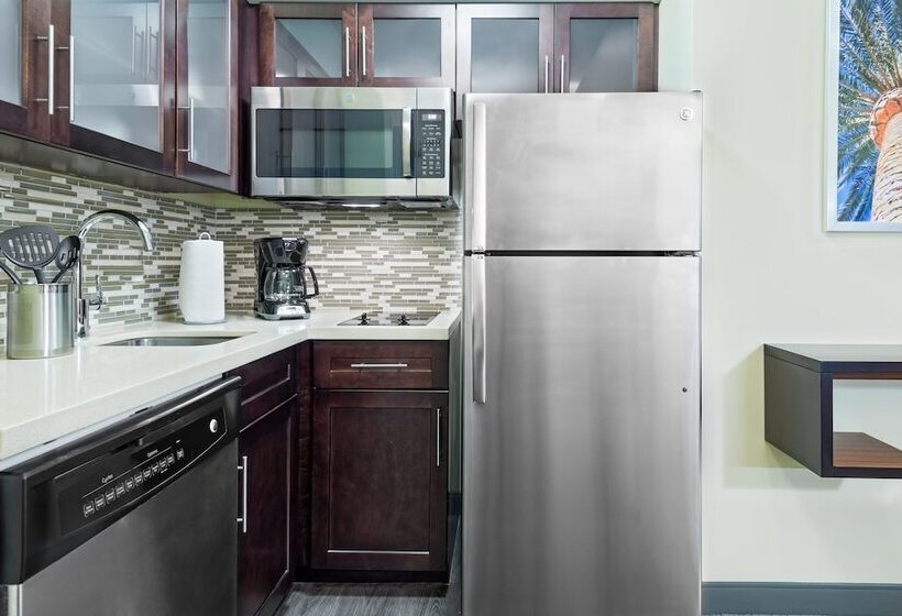 Студия Стандарт, Staybridge Suites   Miami International Airport, An Ihg