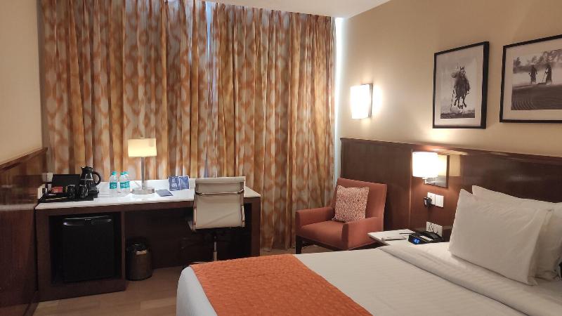 اتاق استاندارد با تخت بزرگ, Fairfield By Marriott Amritsar