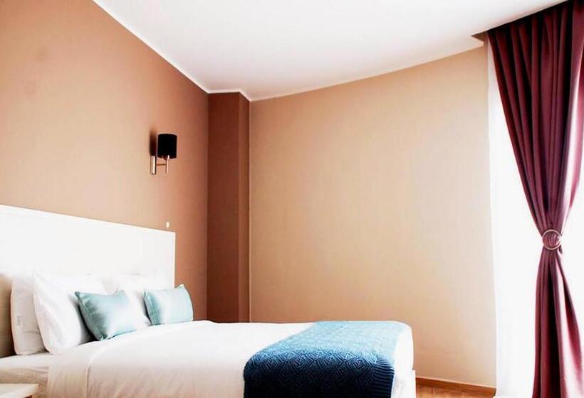 四人标准间, Le Zenith Hotel Oran