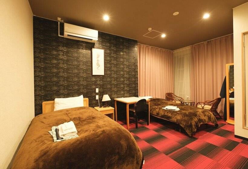 스탠다드 룸, 富士祥栄会館