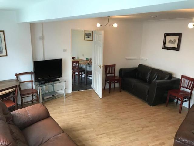 Дом 2 Спальни, The Dalbury And Palmer Hotel With Free Parking