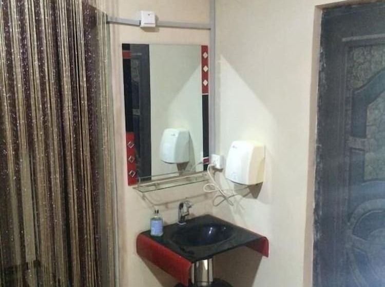 اتاق لوکس, Valton Hotels Abuja
