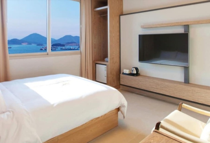 اتاق لوکس, Yeosu Stay