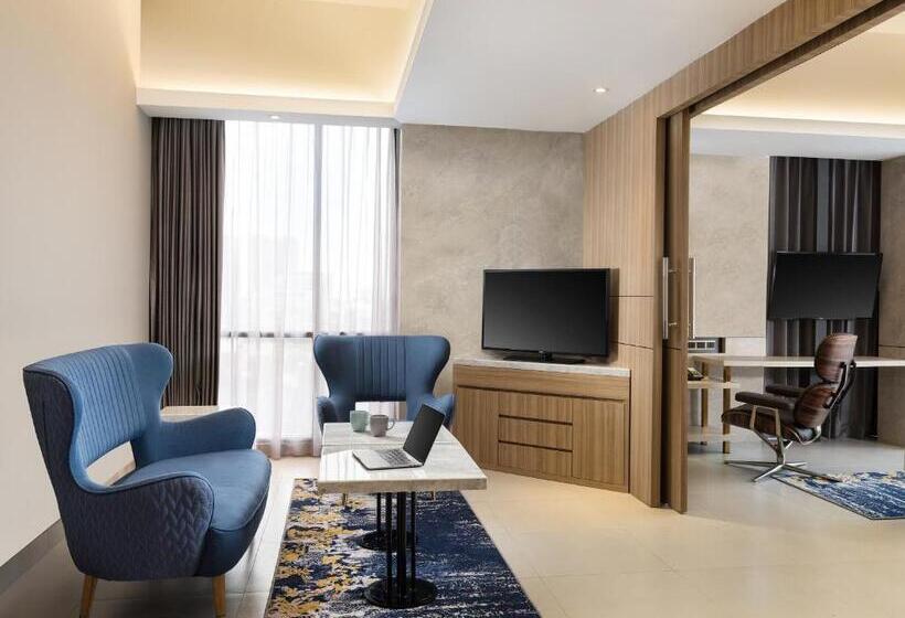 Президентский Люкс, Mercure Bandung City Centre