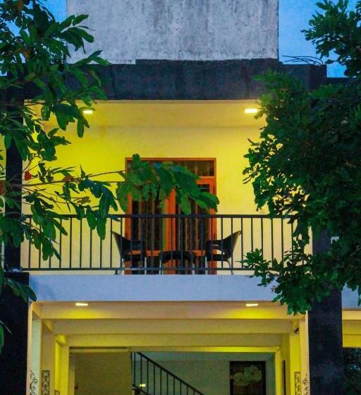 اتاق لوکس خانوادگی, Amelia Resort