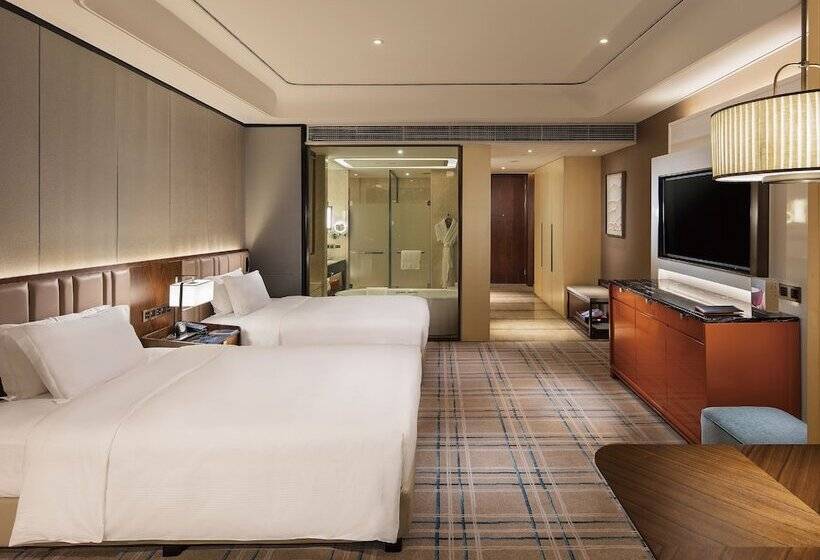 Номер Executive, Hilton Fuzhou