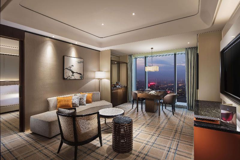 Люкс Кровать Кинг, Hilton Fuzhou