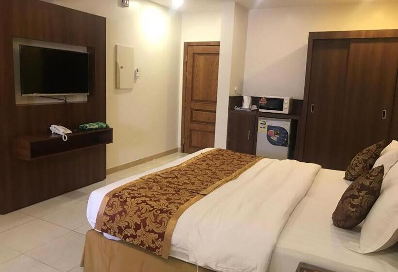 Quarto Deluxe, تاج الخليج للشقق المخدومة