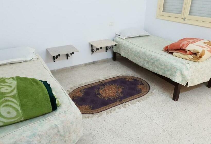 آپارتمان 3 خوابه, Echourouk Motel