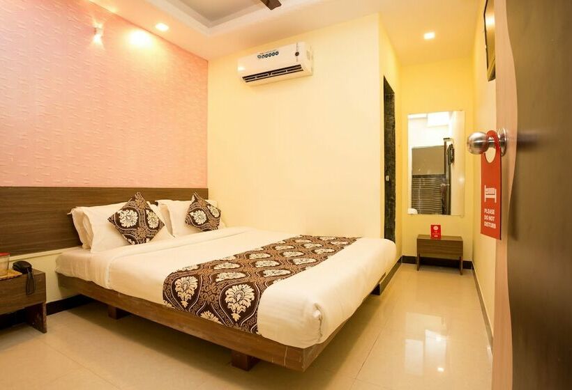 اتاق استاندارد, Oyo 7062 Amana Suites