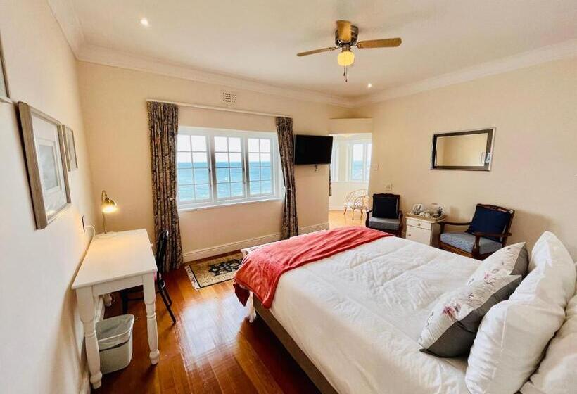 Номер Deluxe Вид на Море, Sunny Cove Manor