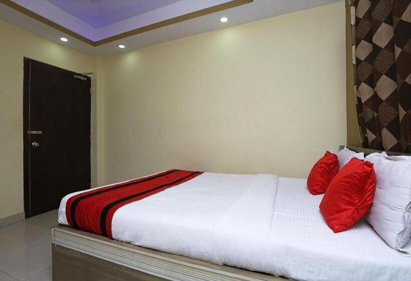 标准间, O Pratiksha Guest House
